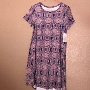 Very stretchy pink and blue Carly